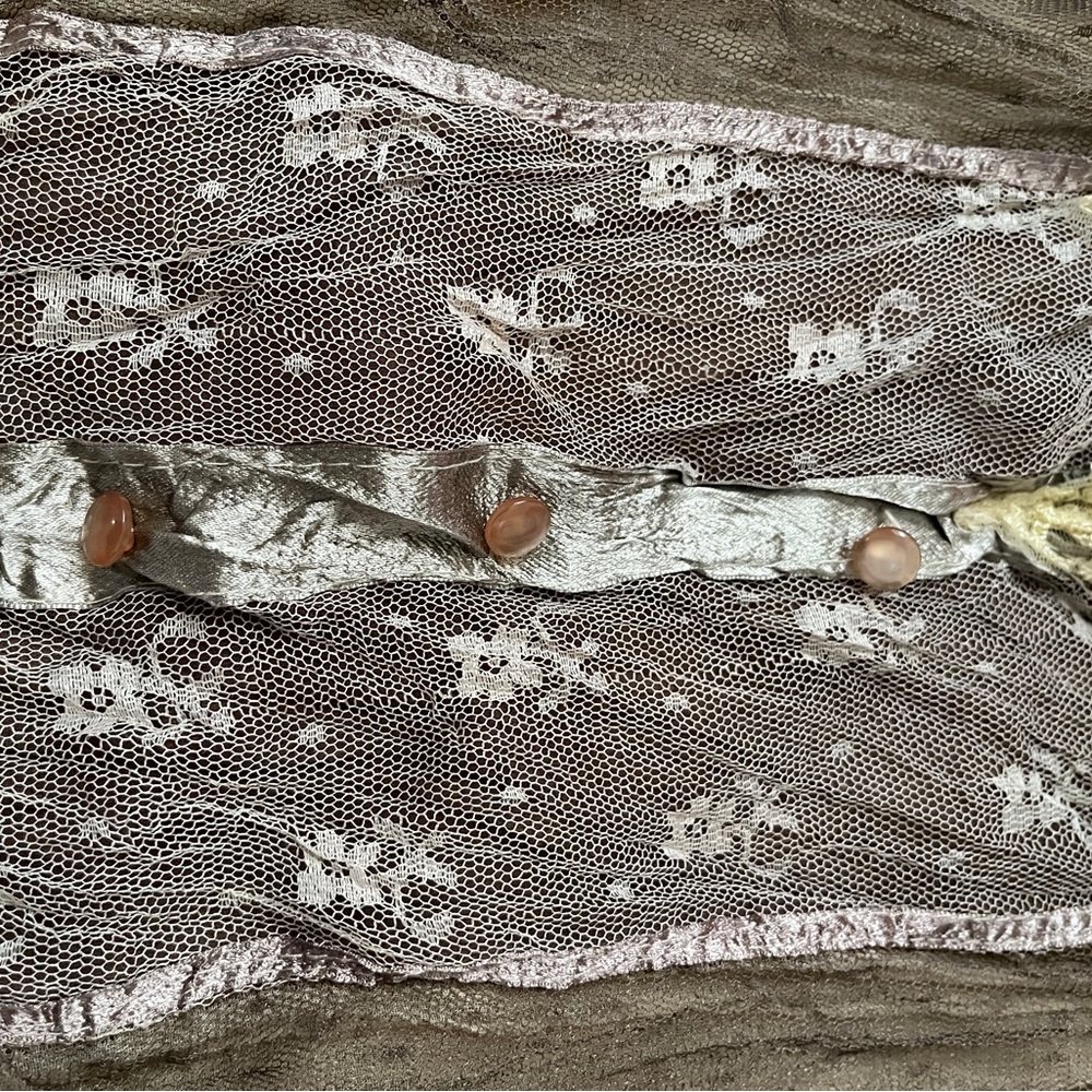 Elegant Lace and Velvet Buttoned Top